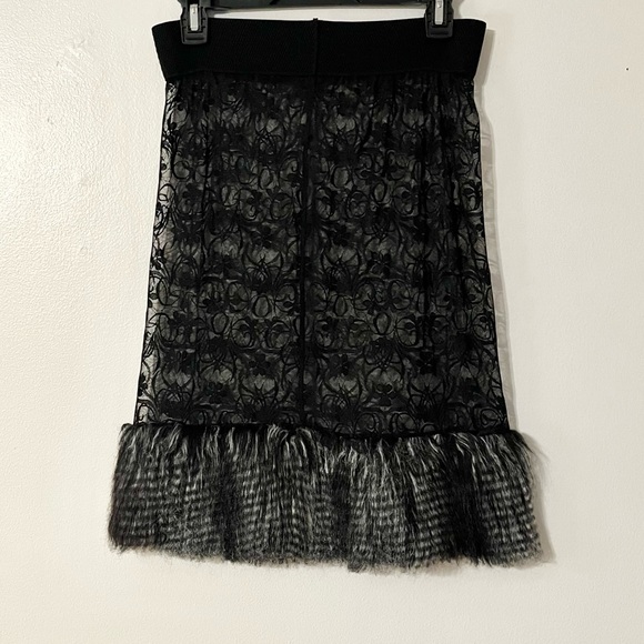 Sloane Brown Black Lace Faux Fur “Flirt Skirt” Women’s Size Medium - Picture 1 of 11